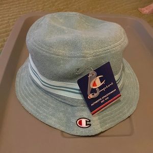 Brand new teal Champion bucket hat